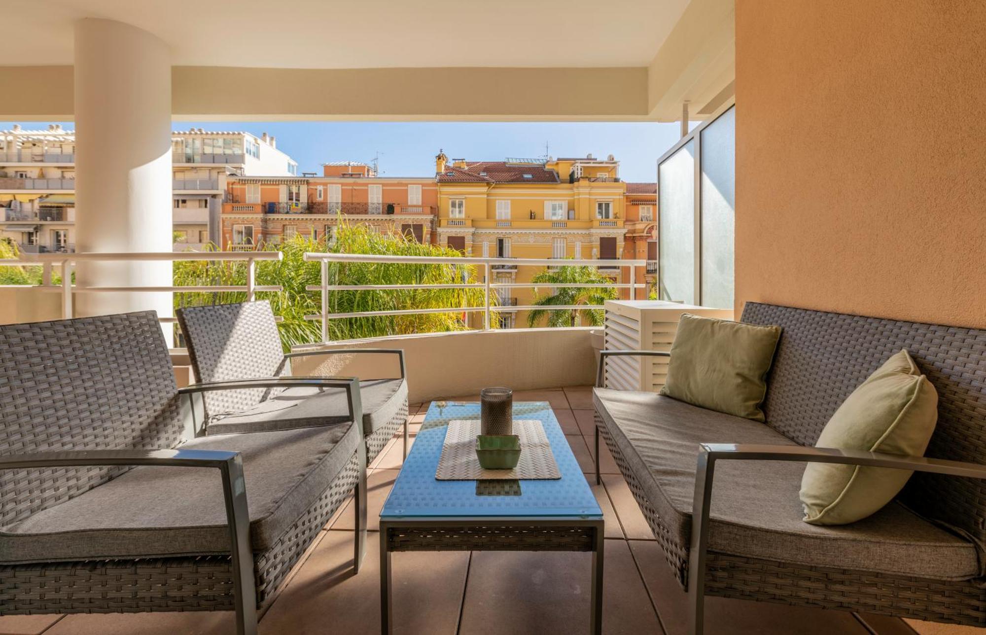 Apartment Next To Central Monaco โบโซเลย ภายนอก รูปภาพ